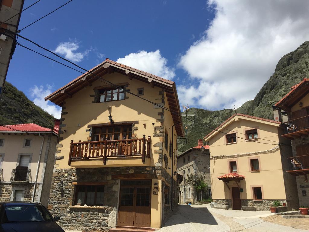 El Invernal De Picos Portilla de la Reina Exterior foto